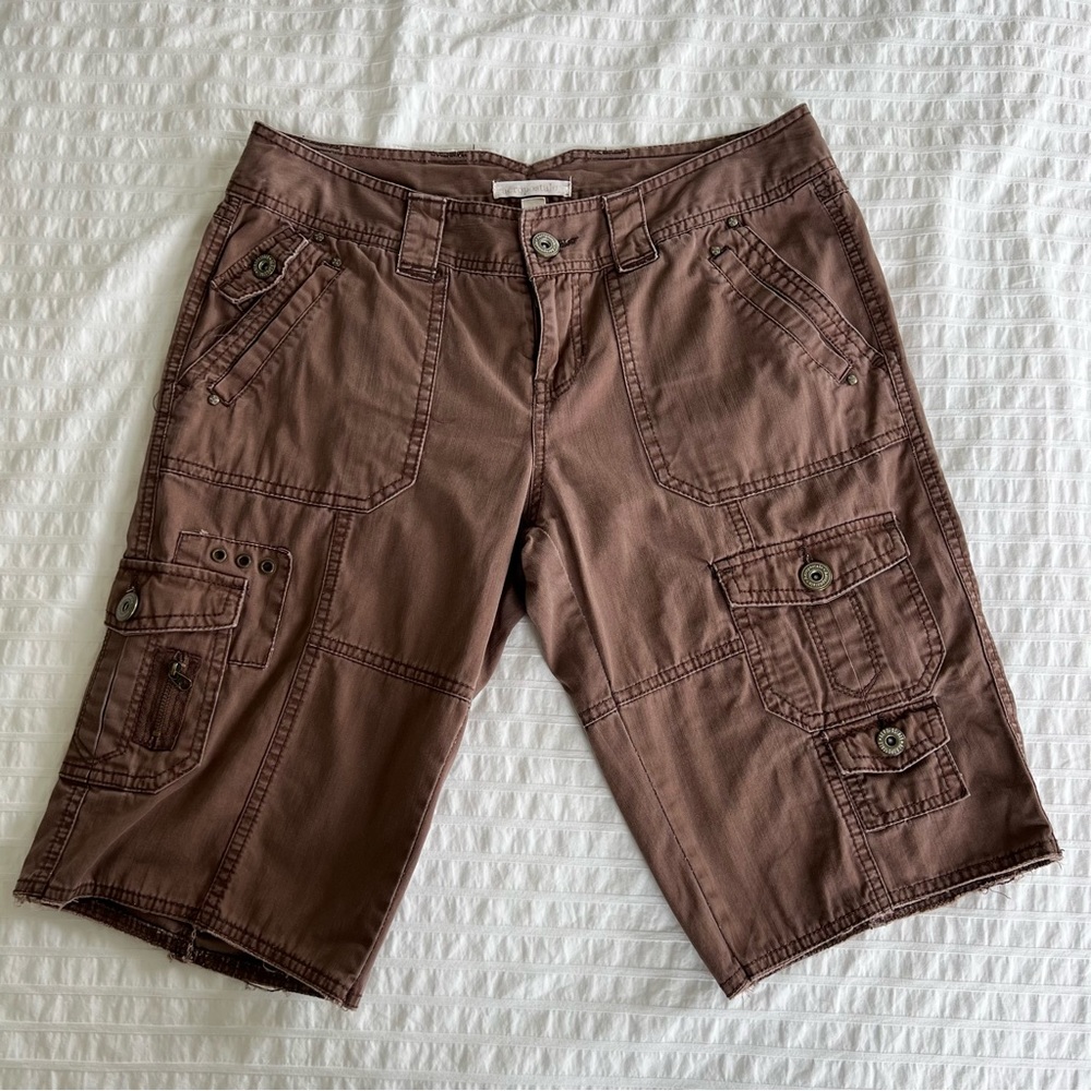 VTG Y2K Aeropostale Brown Cargo Bermuda Shorts, 5/6